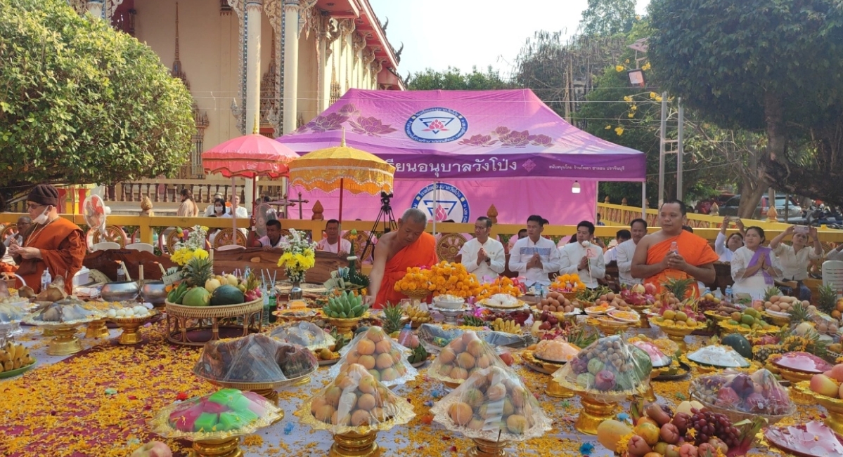 หลวงพ่อเพชรศักดิ์สิทธิ์