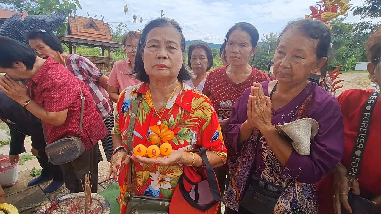 พ่อปู่อันตนาคราช-แม่ย่าอุษาเทวี