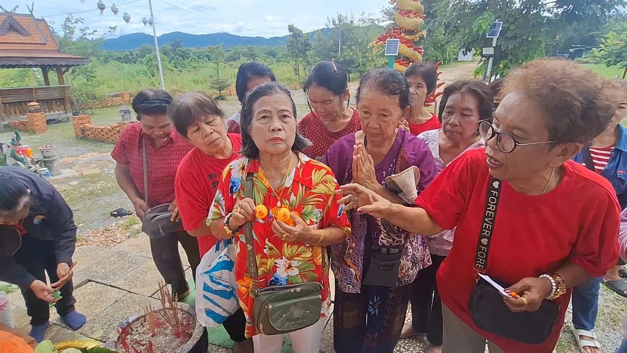 พ่อปู่อันตนาคราช-แม่ย่าอุษาเทวี